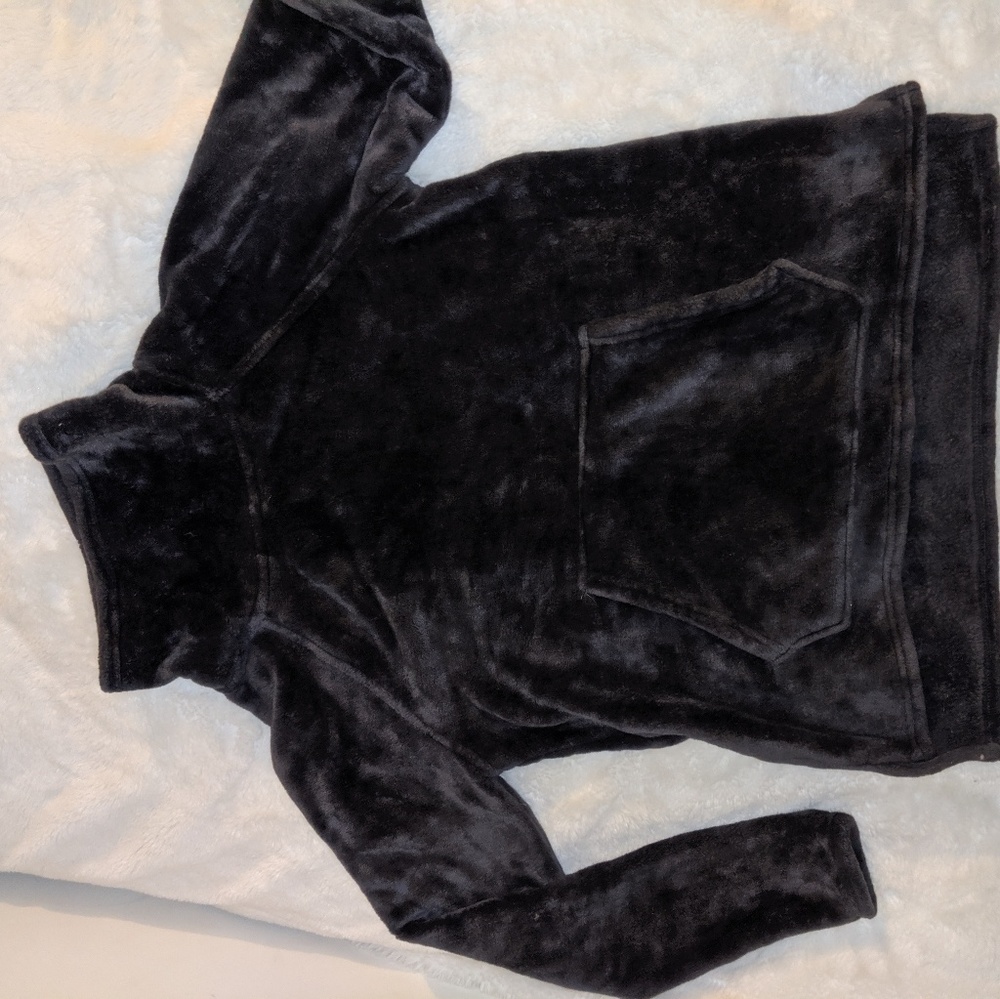 Champion fuzzy sweatshirt